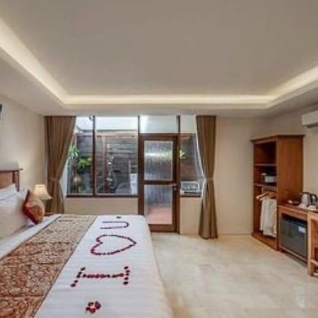 Damai Hotel Canggu Buitenkant foto