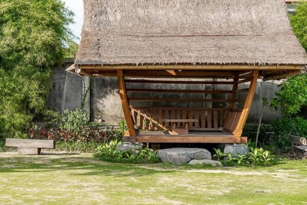 Damai Hotel Canggu Buitenkant foto